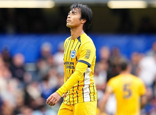 昨季は日本人初のプレミア10Gも…28歳のエースはなぜ不調なのか。“相棒”のミラン移籍が原因？ 英BBC記者がずばり回答