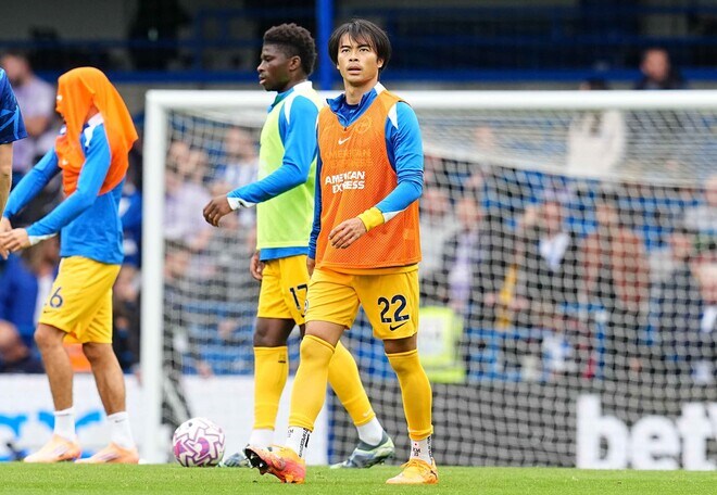 「ベンチにいねえええええ」「中途半端に復帰するよりはいい」28歳の日本人エース、プレミア再開初戦も欠場でファンの反応様々