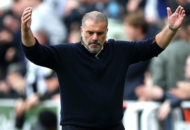 就任からわずか39日！ノッティンガム・フォレスト、ポステコグルー監督を解任。８試合で２分６敗の大誤算