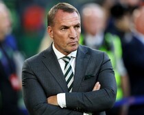 「プレミアクラブを率いるのは、セルティックに比べれば休暇のようなものだ」元リバプール指揮官が興味深い比較を展開！「マンUと引き分けても“最悪”ではなかった」