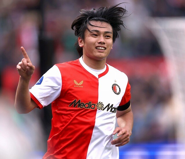 フェイエノールト上田綺世が無双！前半だけでハットトリックを達成！異次元のゴール量産、今季９戦11発