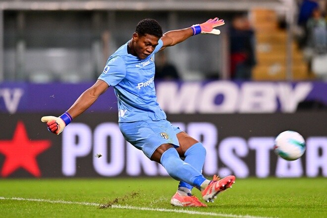 代表帰りの鈴木彩艶がPK阻止含むビッグセーブ連発でMOMに！ パルマは退場者を出すもジェノアと０－０ドロー