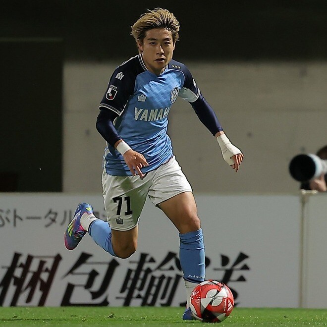 J１自動昇格は絶望的。磐田が再び勢いを取り戻すとすれば、そのきっかけは倍井謙の前向きなマインドが導く決定的なプレーだろう