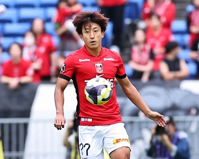 「自分自身の未熟さを痛感、後悔の念を抱いています」不適切な行為で４試合出場停止の金子拓郎が謝罪。役員報酬の自主返納などクラブ独自処分も【浦和】