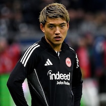 「やや型破りなプレースタイルを持っている」27歳の日本代表レフティに“第三国”メディアも熱視線！大一番で輝きを放つか