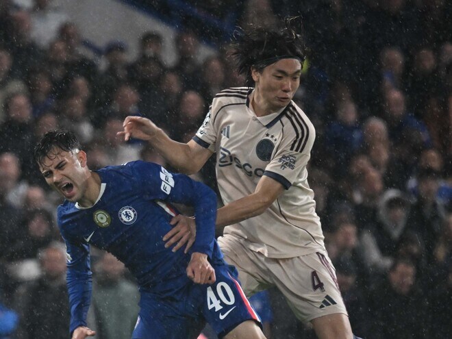 アヤックスは前半に退場者を出して１－５大敗。板倉滉が語った“世界王者”チェルシーの印象「やはり…」【現地発】