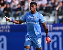 「すべてザイオン・スズキのおかげだ」PKストップで貴重な勝点１獲得に貢献。日本代表GKにイタリアの著名ジャーナリストが賛辞