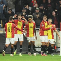 「投石器とひとつの石で」プレミアの雄を打ち負かす！アヤックスでもPSVでもないオランダの“伏兵”がヨーロッパで躍進「長く記憶に残る出来事になる」