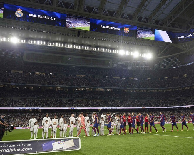 今季最初のエル・クラシコはマドリー有利！ スパコンの予想に海外メディアが見解「決してデータで決まるものではない」