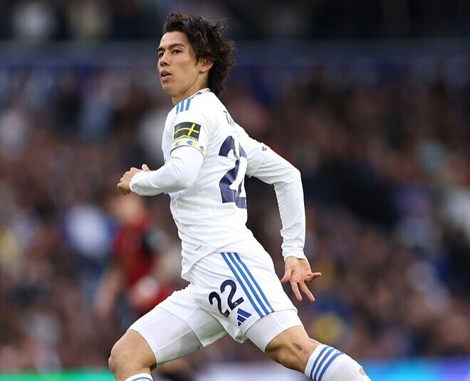 「監督は気に入っていないのか？」昨季MVPの日本代表MF、出番激減に地元メディアが困惑「納得がいかない」「舞台裏で何かあったのか」