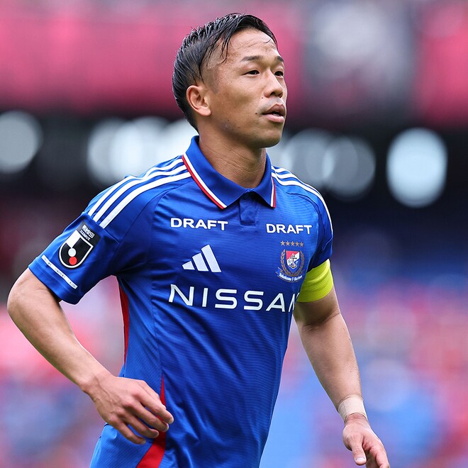 前節の浦和戦４ー０に続き、今節は広島に３ー０の横浜FM。リーグ連勝で勝点を37に伸ばし、J１残留へ一歩前進