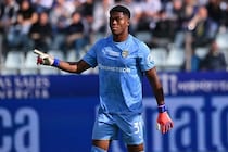 「日本は優れたGKを輩出してこなかった」イタリア紙記者の指摘に日本代表守護神の反応は？ 「恋人がいないのは本当か」という質問には…