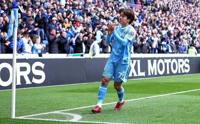 “29歳３日”の日本人レフティが絶品１G１A！チェルシー英雄が絶賛！「素晴らしかった」 プレミア昇格へ、６連勝の首位クラブで眩い輝き