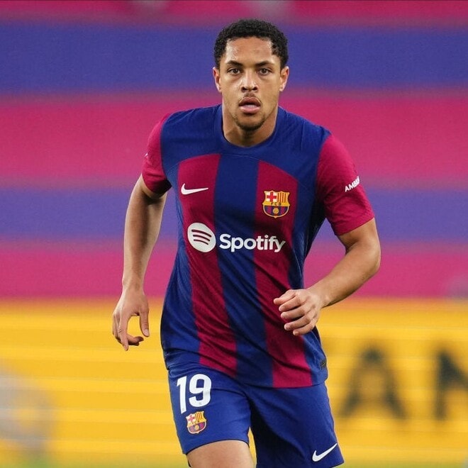 10代でバルサに加入→すぐ放出されたブラジル人FWが母国で覚醒中。シーズン途中のビッグクラブ入団はあまりに高いハードルだった【コラム】