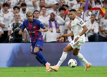 エムバペ＆ベリンガム弾で首位マドリーが２位の宿敵バルサを２－１で撃破！勝点差を５に広げる【エル・クラシコ】