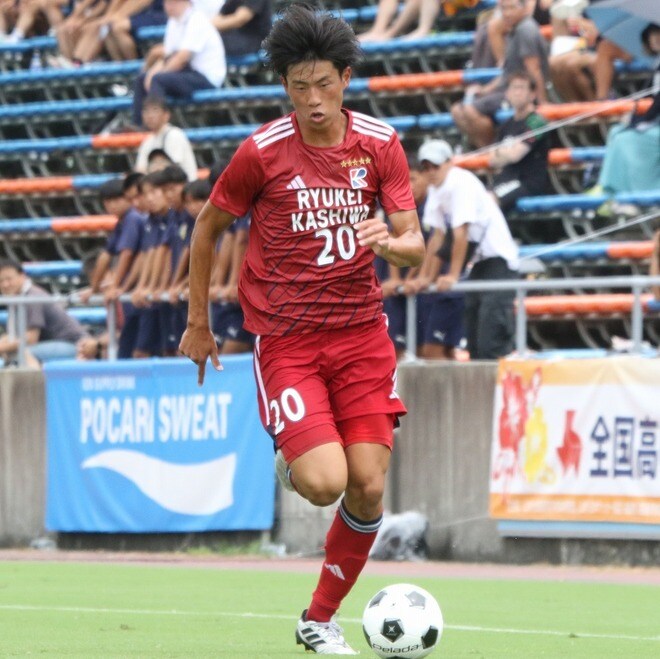 流経大柏の190センチFW「高卒プロは目標でもあった」。東京ヴェルディ加入内定「絶対に上手くなれる環境」にやる気満々