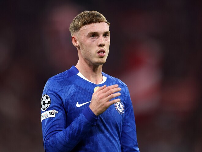 チェルシー公式ショップで訊いた“選手別ユニホーム売り上げトップ３”！ 圧倒的１位は背番号10、人気が急上昇している選手は？【現地発】