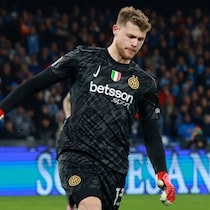 イタリア国内に衝撃。インテルGKが悲劇的な交通事故…電動車椅子で車道に侵入の81歳男性が死亡