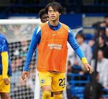 「回復は進んでいるが…」三笘薫はカップ戦の大一番も欠場へ。ブライトン32歳指揮官が最新情報を明かす。今後はリーズ戦＆パレス戦、日本代表対決は実現するか