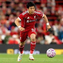 「間違いを犯した」遠藤らサブ組で臨んだリバプール、鎌田ら主力起用のパレスに惨敗…レジェンドが糾弾「一瞬も勝利を信じていなかった」