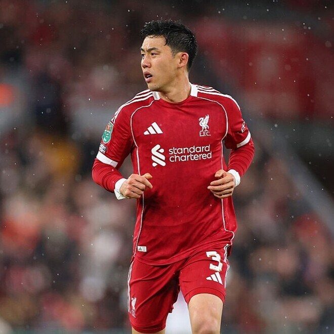 「もう控えの６番でもない」遠藤航はクローザー失格？リバプール地元メディアがまさかの酷評「ファンは疑問視し始めるだろう」