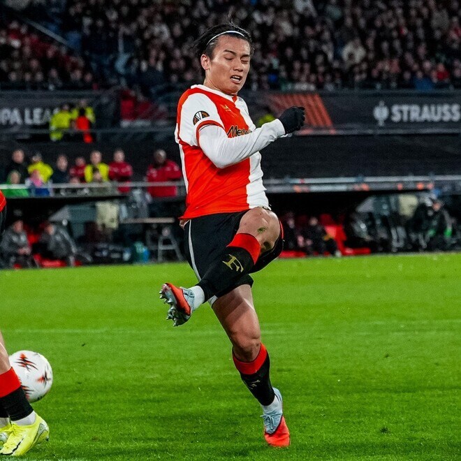 「全盛期にある」欧州で11戦13発の日本代表FWがイングランド古豪の補強候補に！地元メディアが報道「日本人選手で成功してきた」