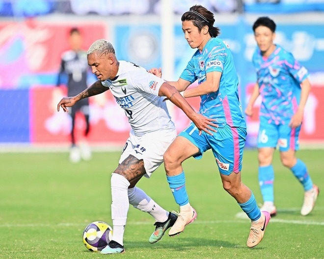 両チームとも相手ゴールに迫ったが、あと一押しが足りず。鳥栖vs.徳島はスコアレスドローで決着