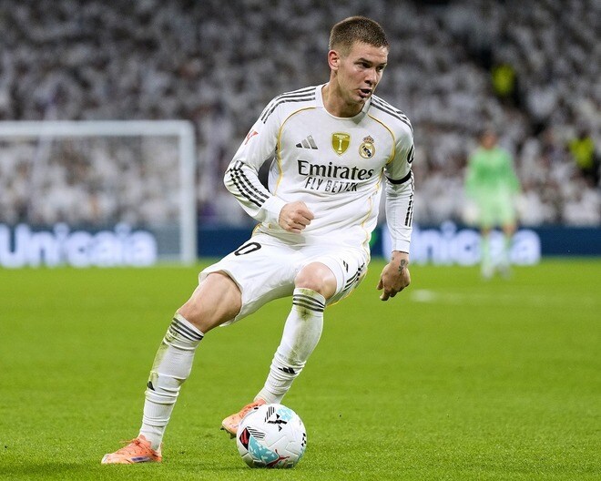 CLリバプール戦はメンバー外。マドリー期待の新星が恥骨炎の診断。今後は回復状況を見守ることに