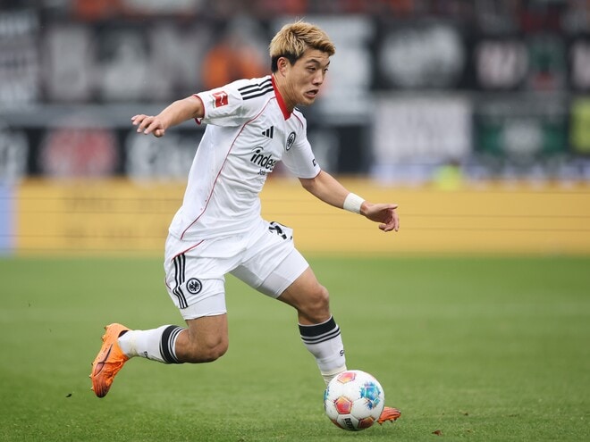 今季は開幕から絶好調も、直近1か月以上ゴール関与なし…フランクフルト堂安律の“失速”原因を現地メディアが分析「フライブルク時代に比べて…」