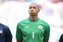 パリ五輪代表の正GKが待望のA代表初選出「本当に驚きました」。ムードメーカーとしても定評「国民の方の笑顔に繋がるプレーをしたい」