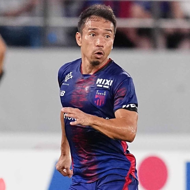 長友佑都、ここにあり。39歳の鉄人がJリーグで見せ続ける“証明”。日本代表でも間違いなく『戦力』だ