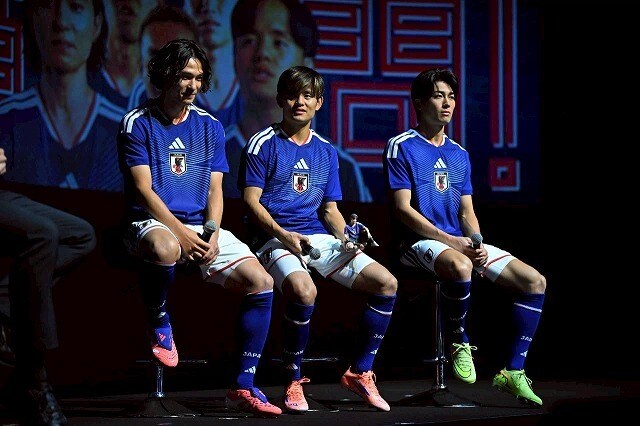 「W杯決勝で戦えたら最高」南野拓実が対戦したい国は? 理想は2-0「タケと敬斗が1点ずつ決めて勝てればいいかな」