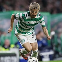 「スタメンに入れるな」昨季33発の日本人エース、今季３点目を奪取も…現地サポからまさかの批判「退屈で平凡」「ミスに怒っている」