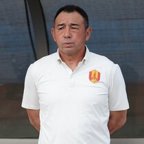 「残り２試合、最後まで闘い抜きます」名古屋が長谷川健太監督の今季限りでの契約満了を発表「５つ目の星をもたらしてくれたことに深い敬意と感謝」