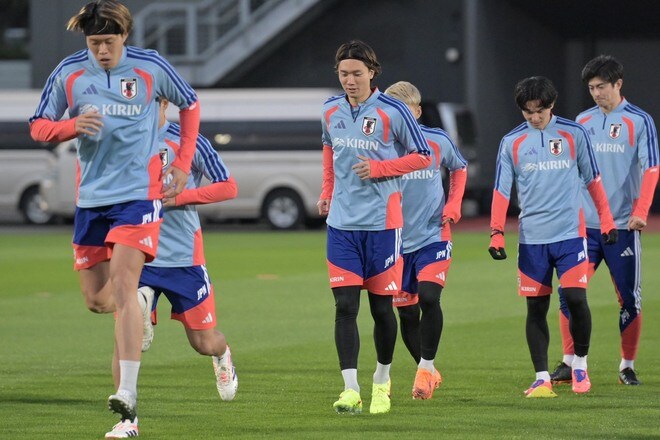 日本代表がガーナ戦に向けて３日目の練習を実施。主力MFが別メニュー