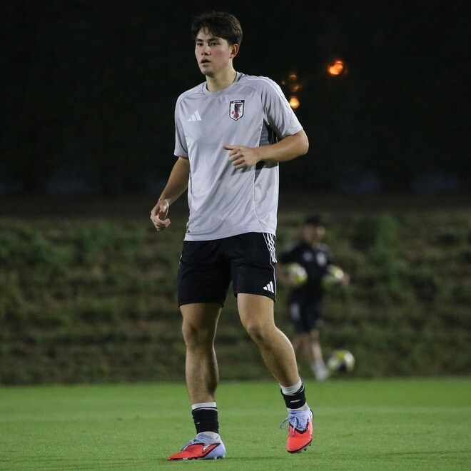 運動能力はチームでトップクラス。「自分はまだ爆発し切れていない」U-17田中義峯は南ア戦を前に「ワクワクした気持ちが大きい」【現地発】