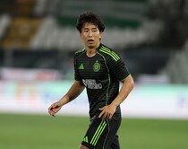 「25歳が出るのは尋常ではない」７月に日本代表デビューのFW、まさかのBチーム出場が波紋「2.4億円をかけた補強だったにもかかわらず…」