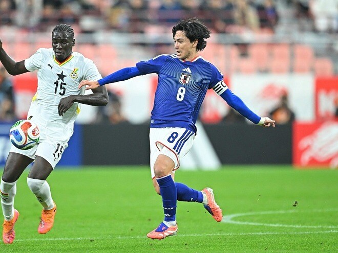 マンツーマンのようでマンツーマンでない。カバーシャドウで対応。ガーナ戦で上田、南野、久保のプレッシングは絶妙だった