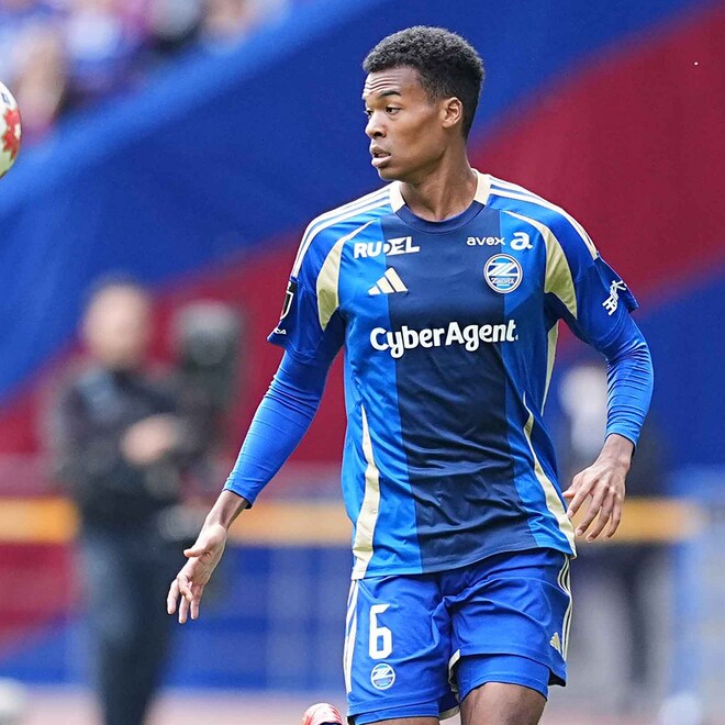 佐野海舟や鈴木淳之介だけじゃない、国立競技場にも“バケモノ”はいた。別次元の守備でFC東京を封殺した現役日本代表【町田】