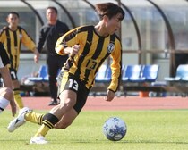 J２クラブ内定ボランチが飛ばした檄「インターハイを思い出せ」。全国に導く決勝弾。選手権連覇に「一つひとつしっかり戦っていく」