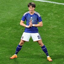 途中出場からわずか４分！ 森保ジャパンが２点目を奪取。中村敬斗の折り返しから町野修斗がフィニッシュ！