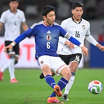 相手のメンタルを削るうえで効果的だった前田のスピードと遠藤のフィジカル。ボリビア戦は“守備の勝利”【日本代表／コラム】