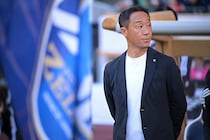 「立ち上がり15分で決まる」狙い通りの展開で町田が天皇杯初制覇。黒田監督も感無量「J１、２年目の新参者ですけど...」