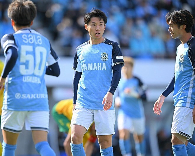 劇的な同点弾が繋げた“首の皮一枚”。磐田がPO進出に食らいつく。貴重な勝点1。指揮官は「まだ昇格の可能性は消えていません」