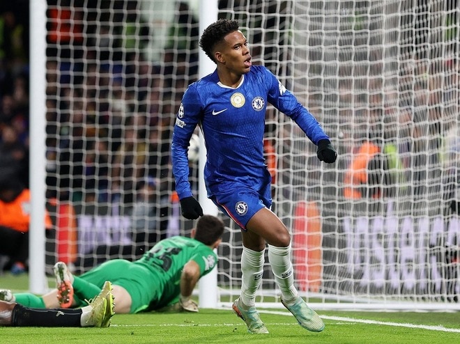 「天才ティーンエイジャーの対決」戦前の注目度はヤマルの方が上。だが主役を演じたのはエステバンだった【現地発】