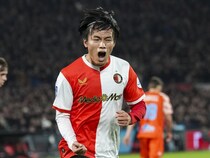 「優れたストライカーの条件を全て満たしている」ファン・ペルシ監督が13戦13発の上田綺世を大絶賛！ 一方、指摘した課題は…