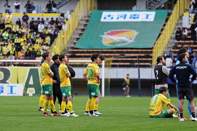混戦すぎた“魔境”J２がついに決着！ 最後に笑ったのは？ 最終順位表が話題「ドラマチックな展開」「富山と磐田凄かったな」