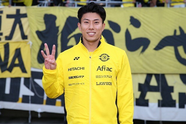 柏FW細谷真大がプロキャリア初のハットトリック！チームの14年ぶりリーグ優勝に望みを繋ぐ「プレッシャーのかかる試合で得点が取れて良かった」