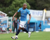 【岩本輝雄】紙一重の勝負で、また勝てなかった。横浜FCがそのちょっとの差をどう埋めて次のステージに進むか。それは楽しみでもあるよ