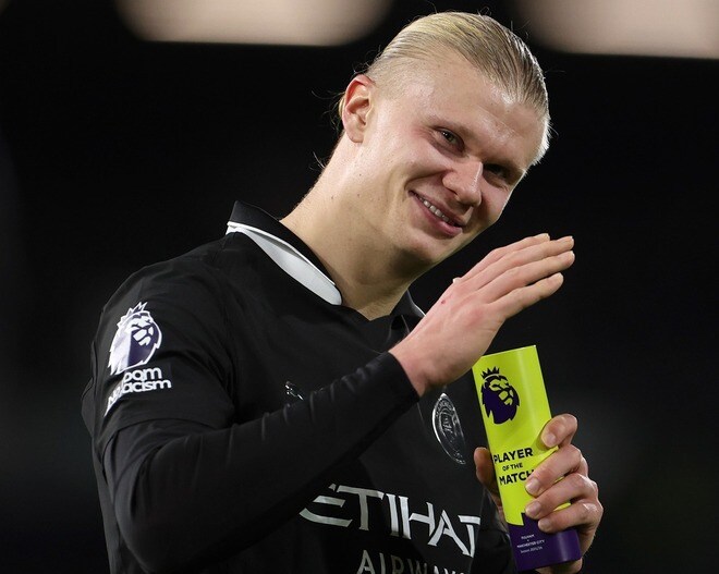 「でも彼は成し遂げた」プレミア史上最速で100得点を達成したハーランド。マンC指揮官は称賛「この数字は驚異的だ」